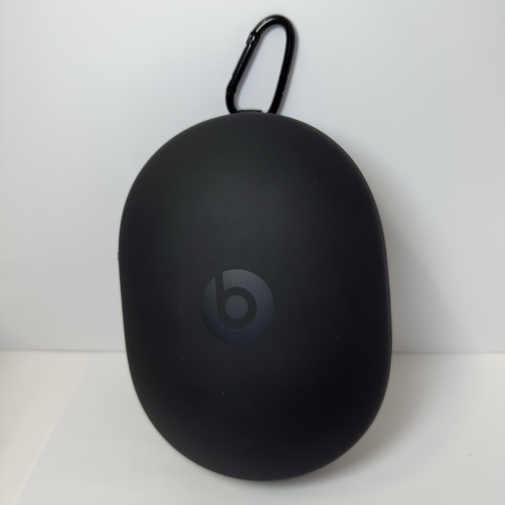 Beats by Dr. Dre Pouch/Sleeve - Black